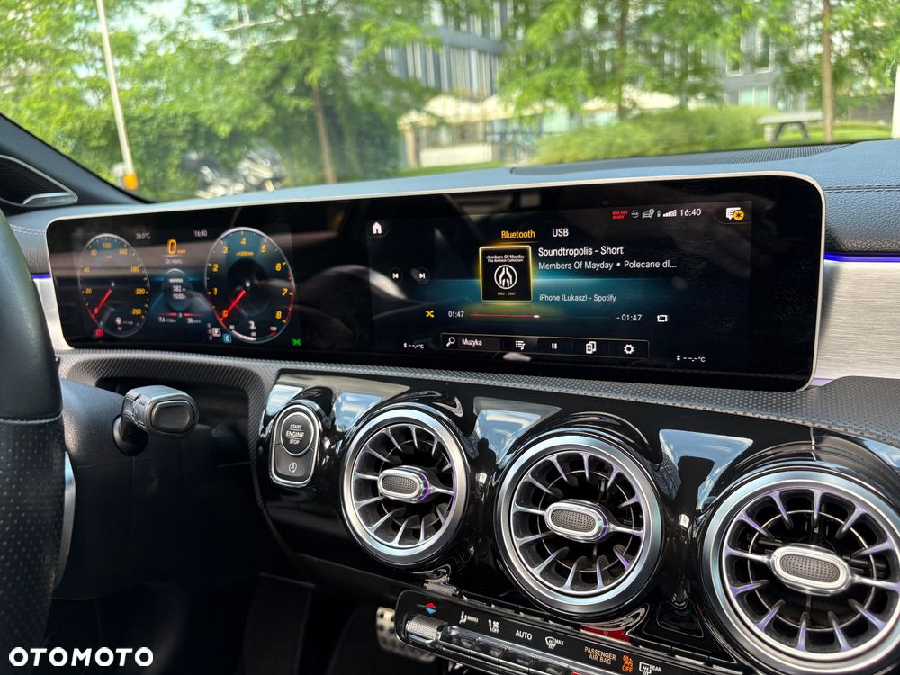 Mercedes-Benz Klasa A 220 AMG Line 7G-DCT - 12