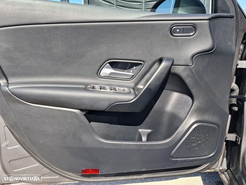 Mercedes-Benz A 200 - 8