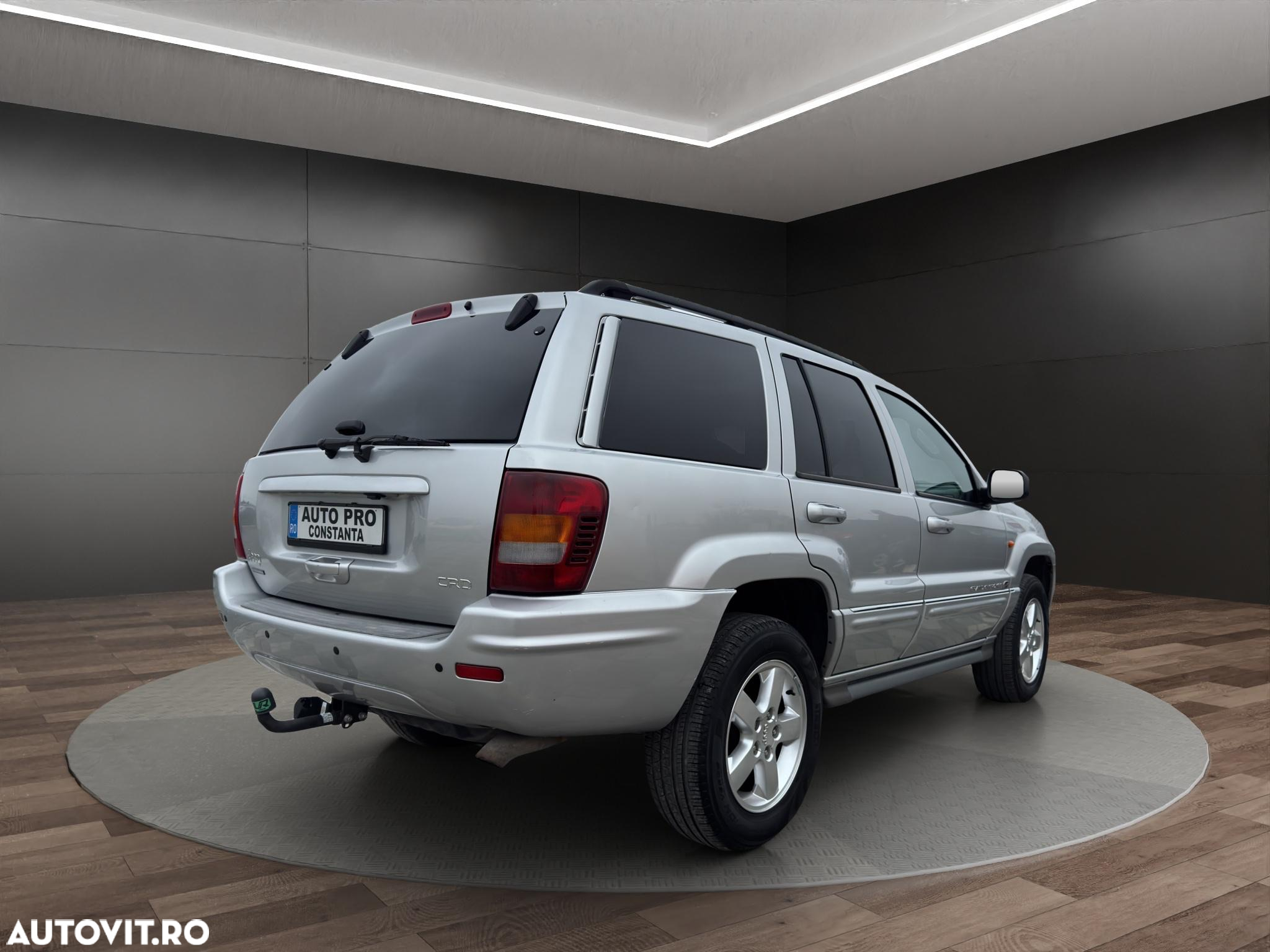 Jeep Grand Cherokee - 4