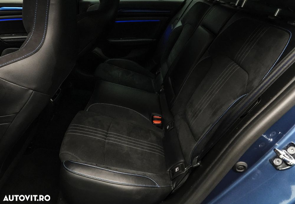 Renault Megane ENERGY dCi EDC GT - 15