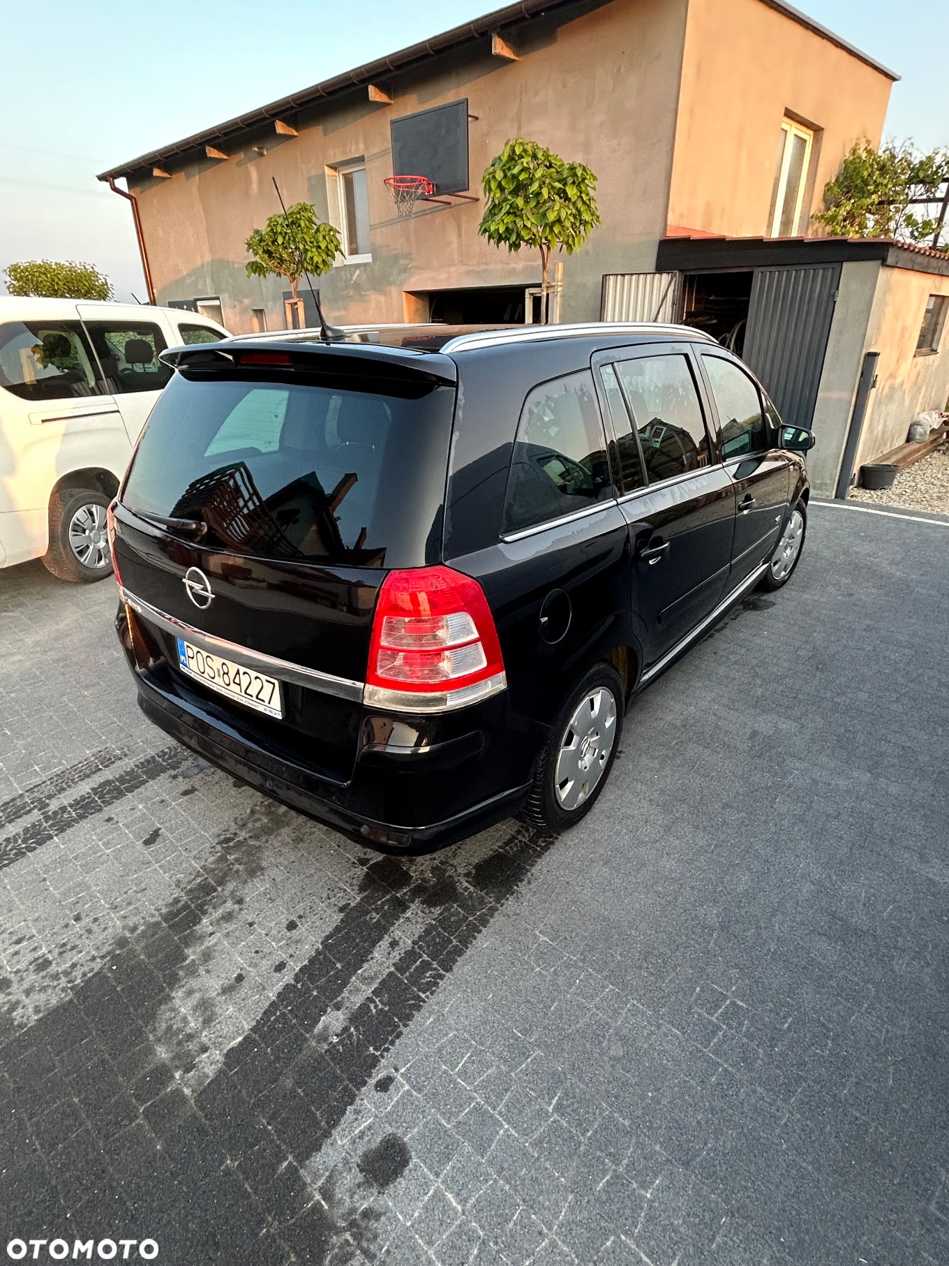 Opel Zafira 1.8 - 12