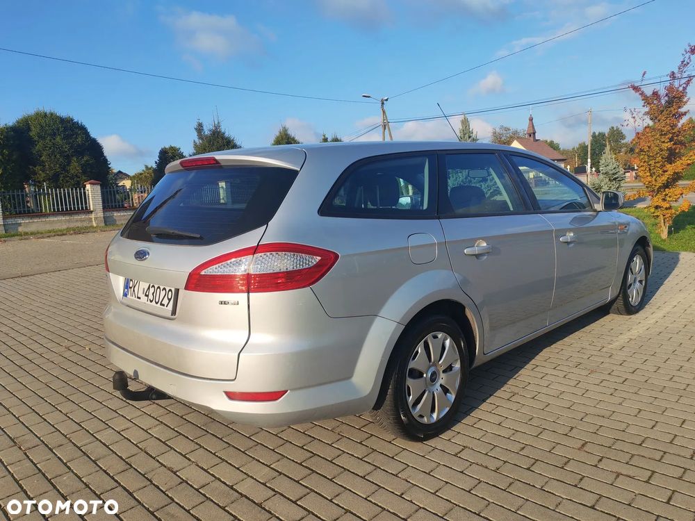Ford Mondeo - 7
