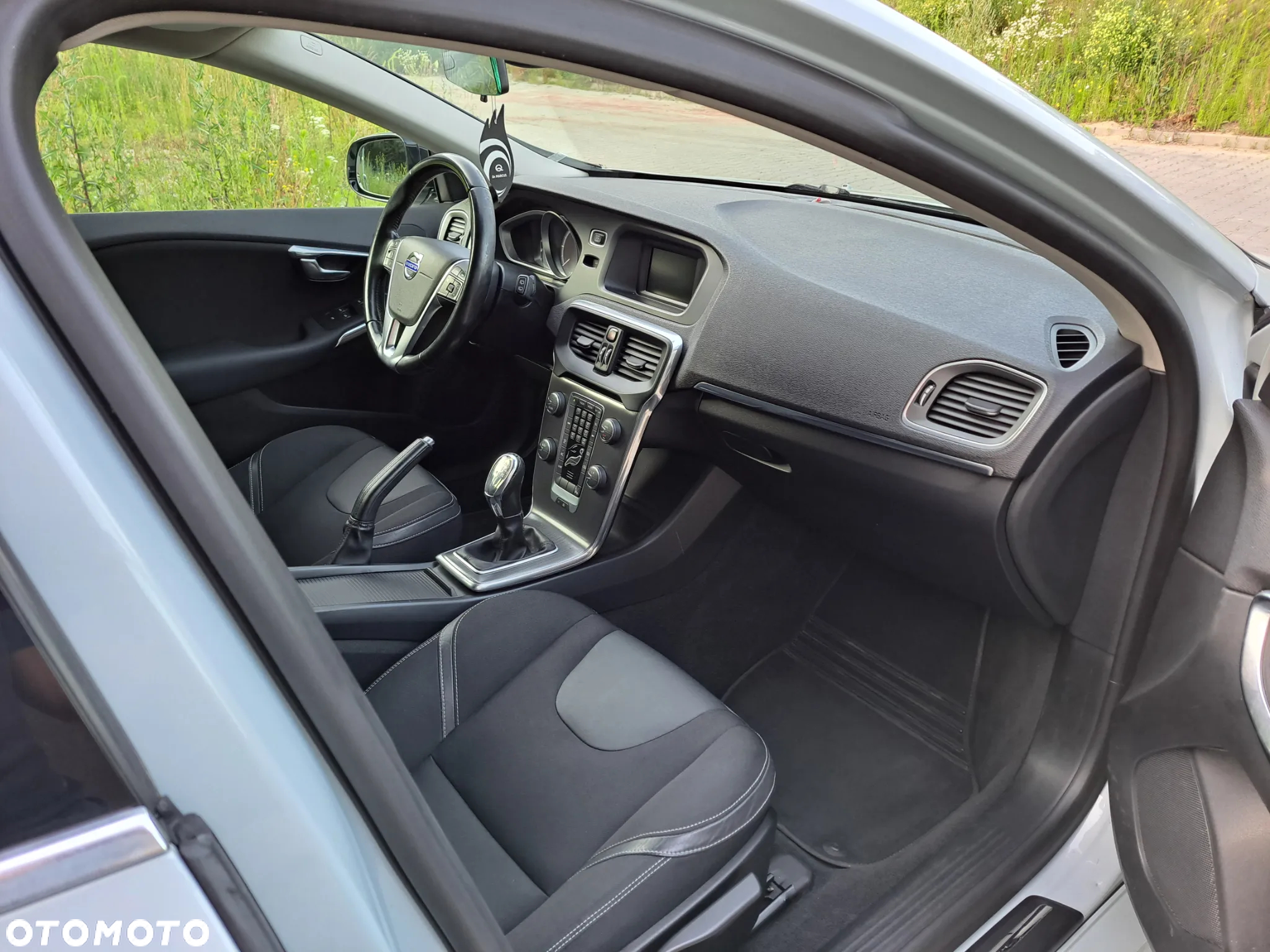 Volvo V40 - 16