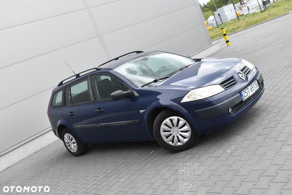 Renault Megane 1.6 Confort Dynamique - 2