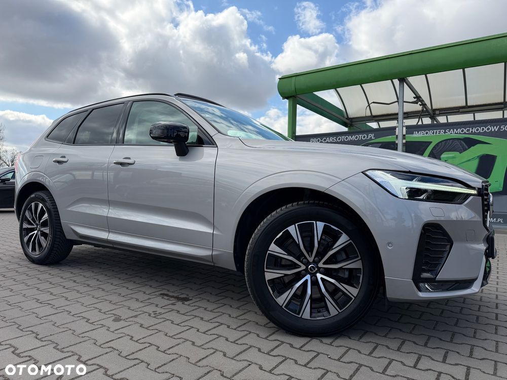 Volvo XC 60 B4 D Plus Dark - 7