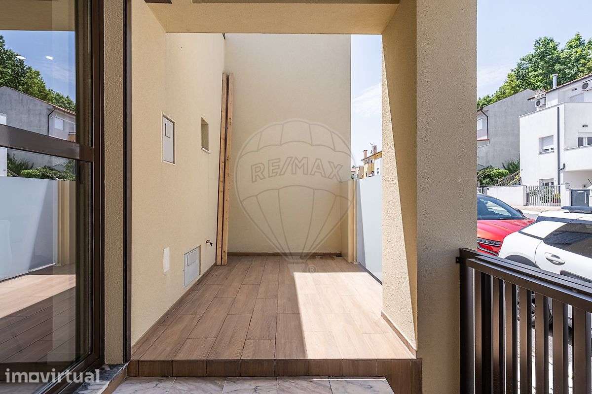 Moradia T2 para venda - Grande imagem: 4/32