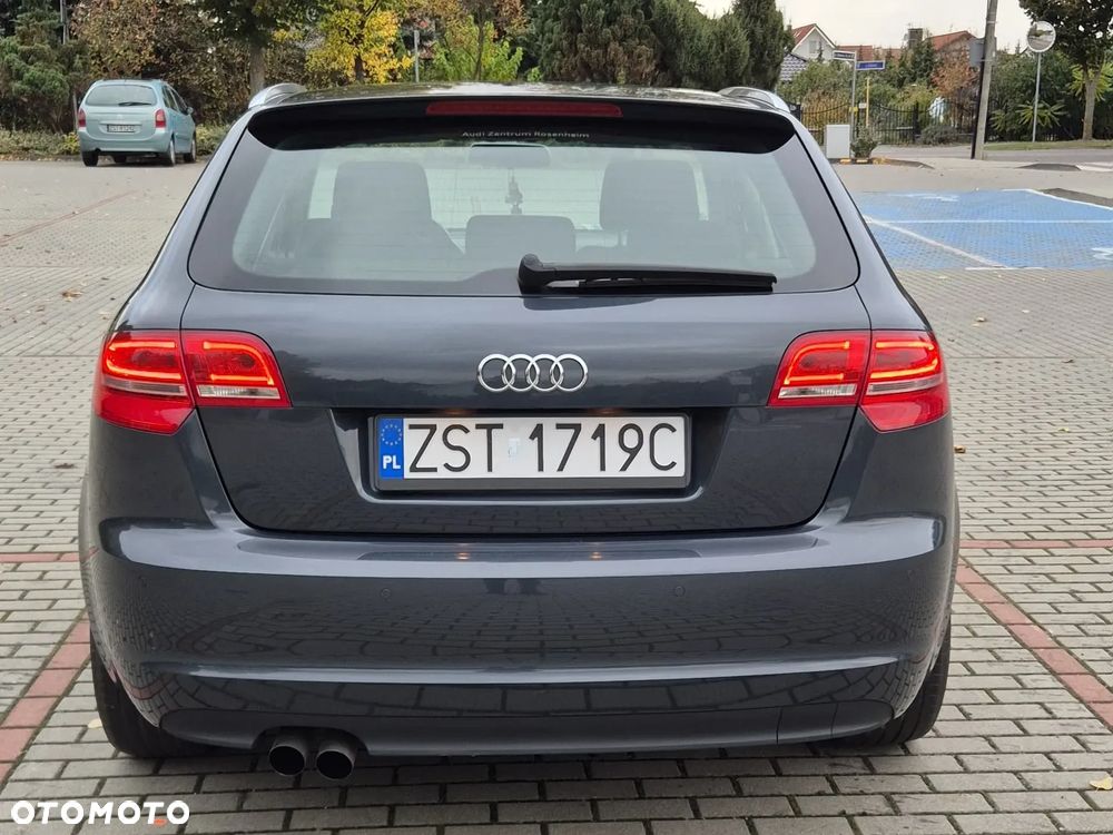 Audi A3 Sportback - 5