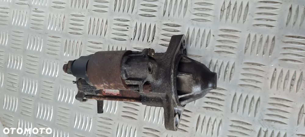 Toyota Rav4 II 1.8 VVT-i Rozrusznik - 3