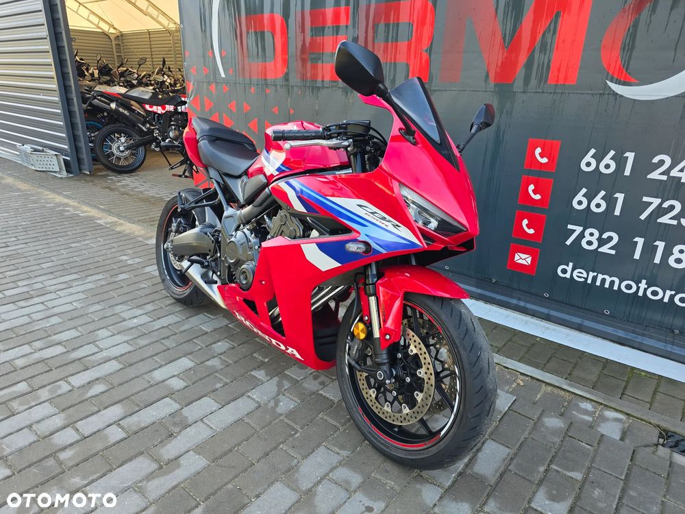 Honda CBR - 1