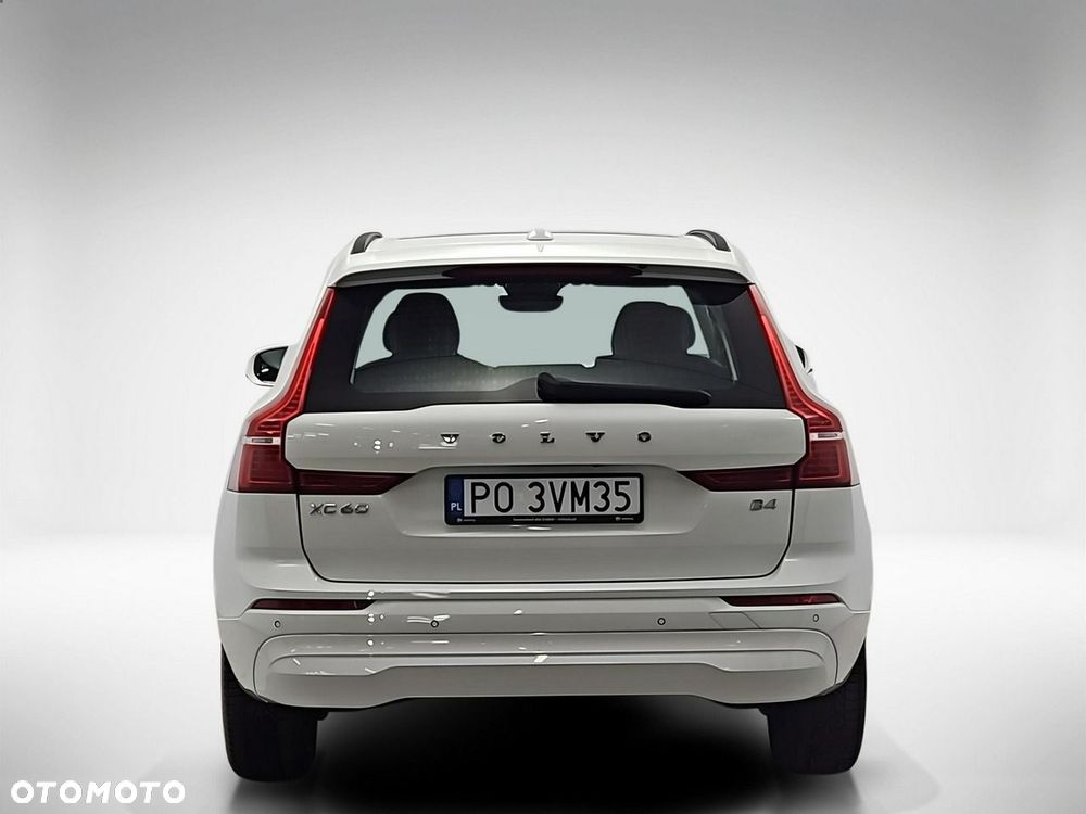 Volvo XC 60 B4 D Momentum Pro - 5