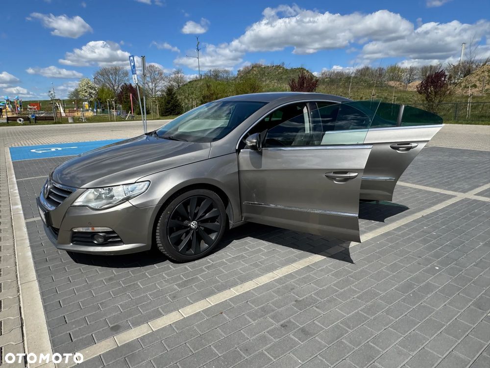 Volkswagen Passat CC - 9