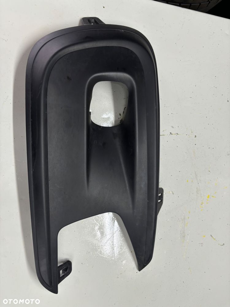 CITROEN C4 PICASSO 2016 ZASLEPKA NA HALOGEN LEWA 9814362680 - 1