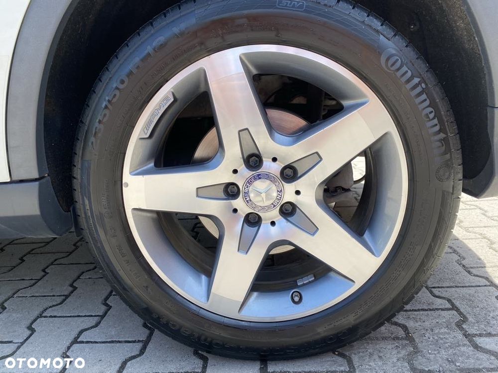 Mercedes-Benz GLA 250 4-Matic AMG Line - 10