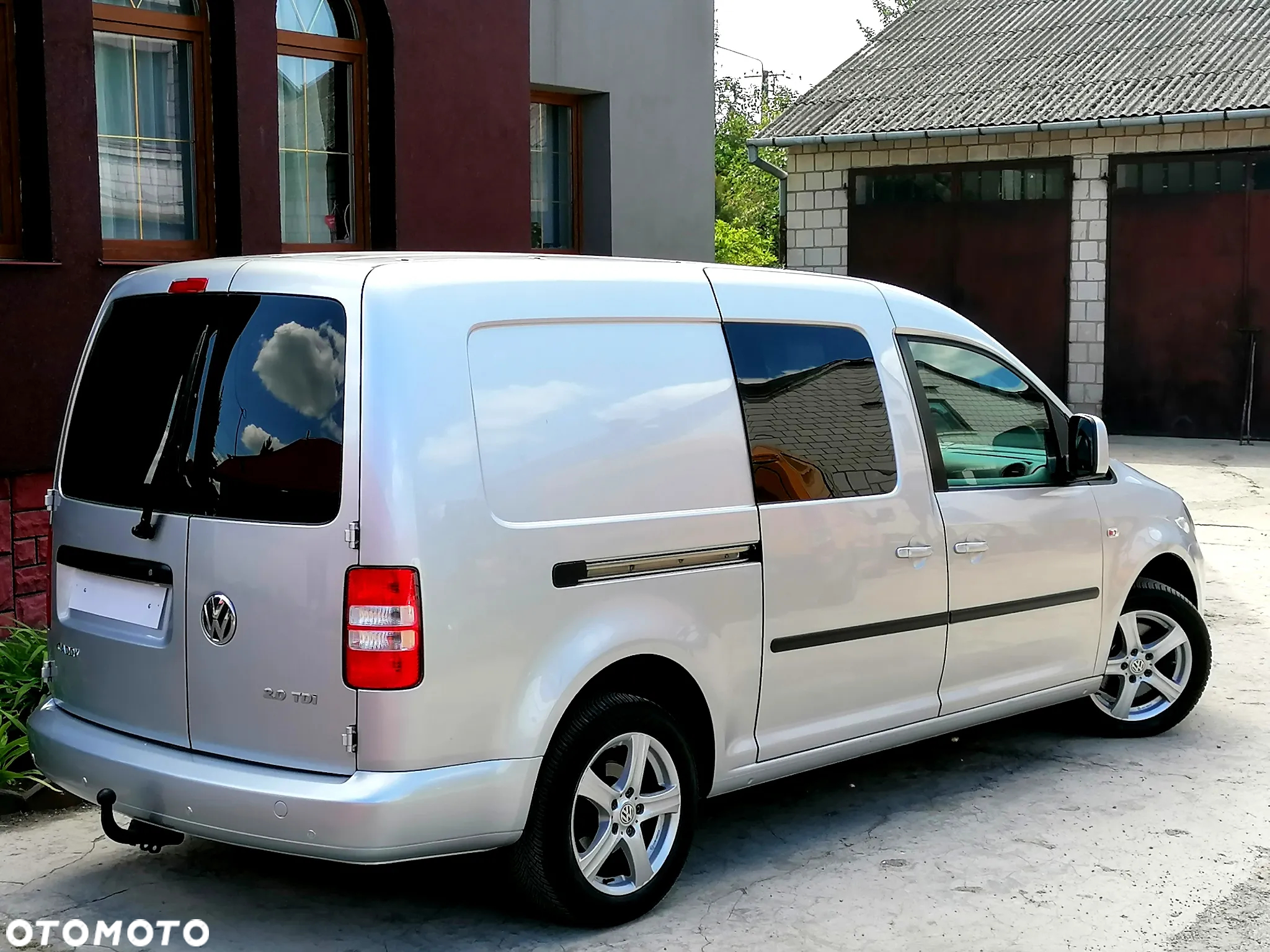 Volkswagen Caddy Maxi 2.0 TDI Trendline DSG - 20