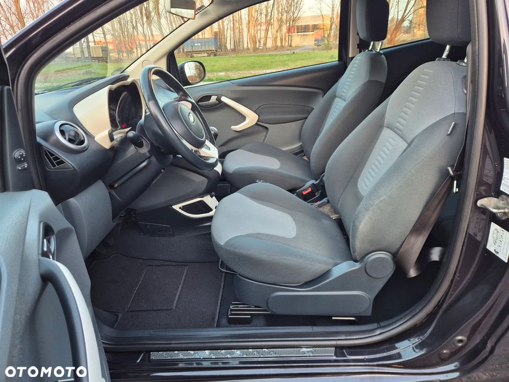 Ford KA 1.2 Titanium - 13