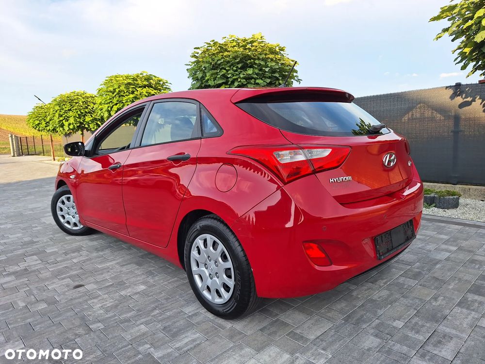 Hyundai i30 1.4 Classic + - 25