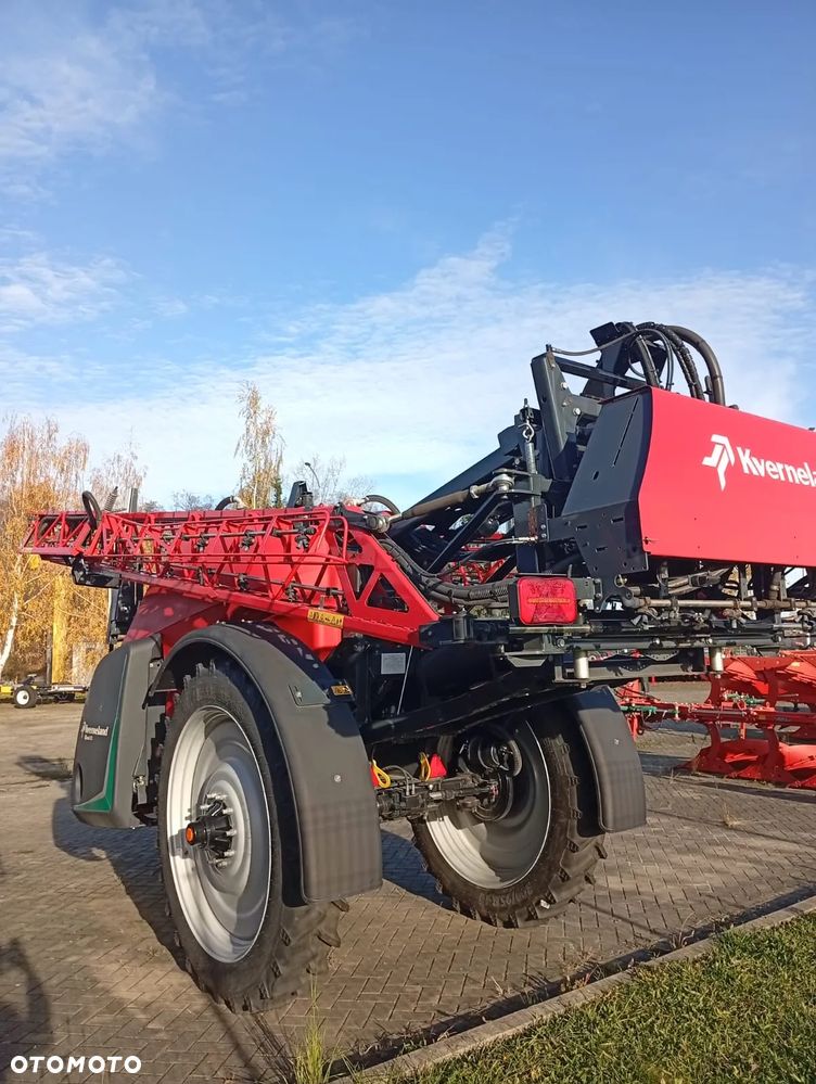 Kverneland Ixtrack T4 - 2