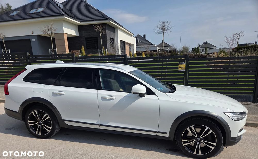 Volvo V90 Cross Country D5 SCR AWD - 10