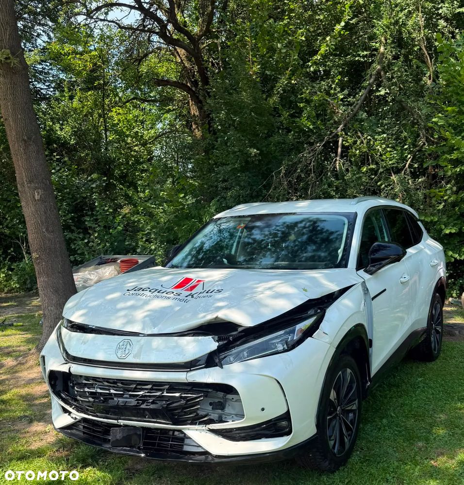 MG HS 1.5 T-GDI Exclusive DCT - 6