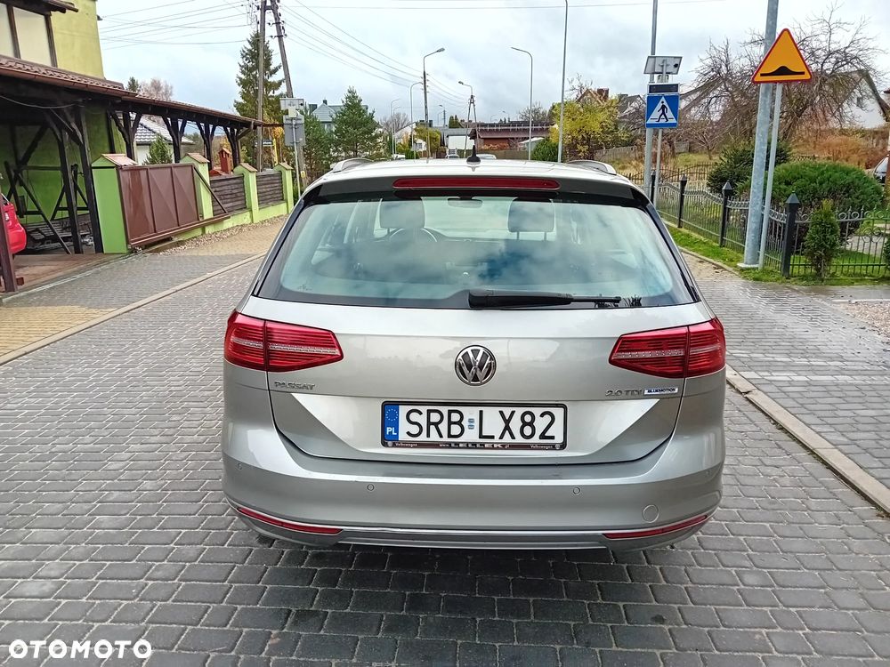 Volkswagen Passat 2.0 TDI BMT Comfortline - 10