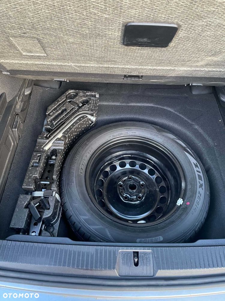 Volkswagen Passat - 7