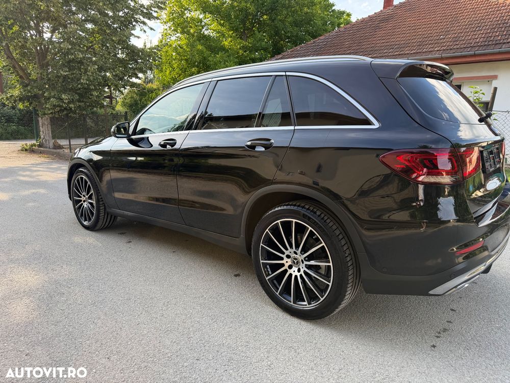 Mercedes-Benz GLC - 17
