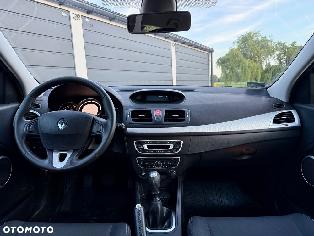 Renault Megane TCe 130 Luxe - 5