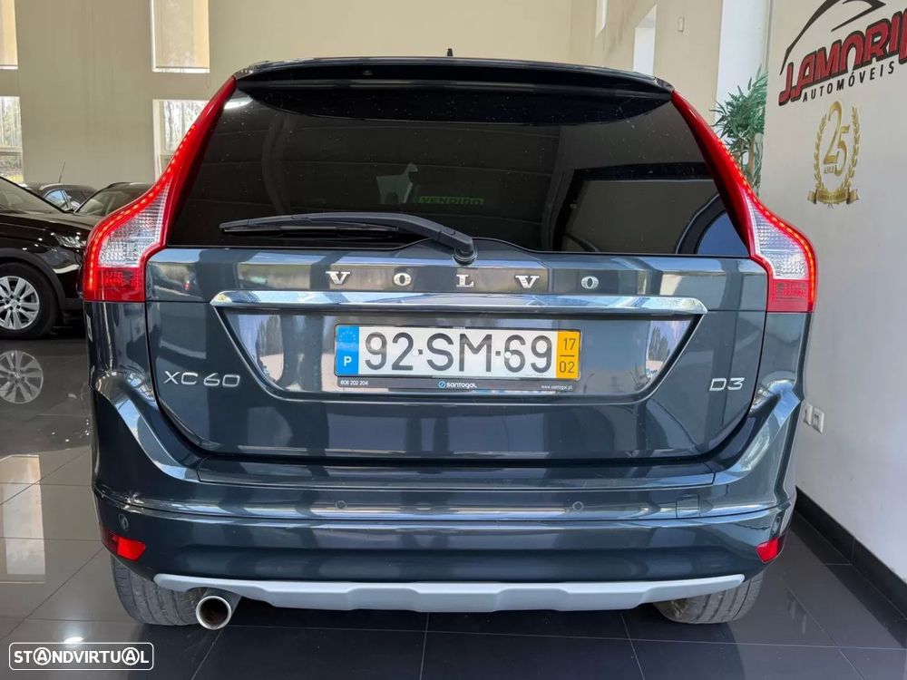 Volvo XC 60 2.0 D3 Dynamic Edition Geartronic - 10