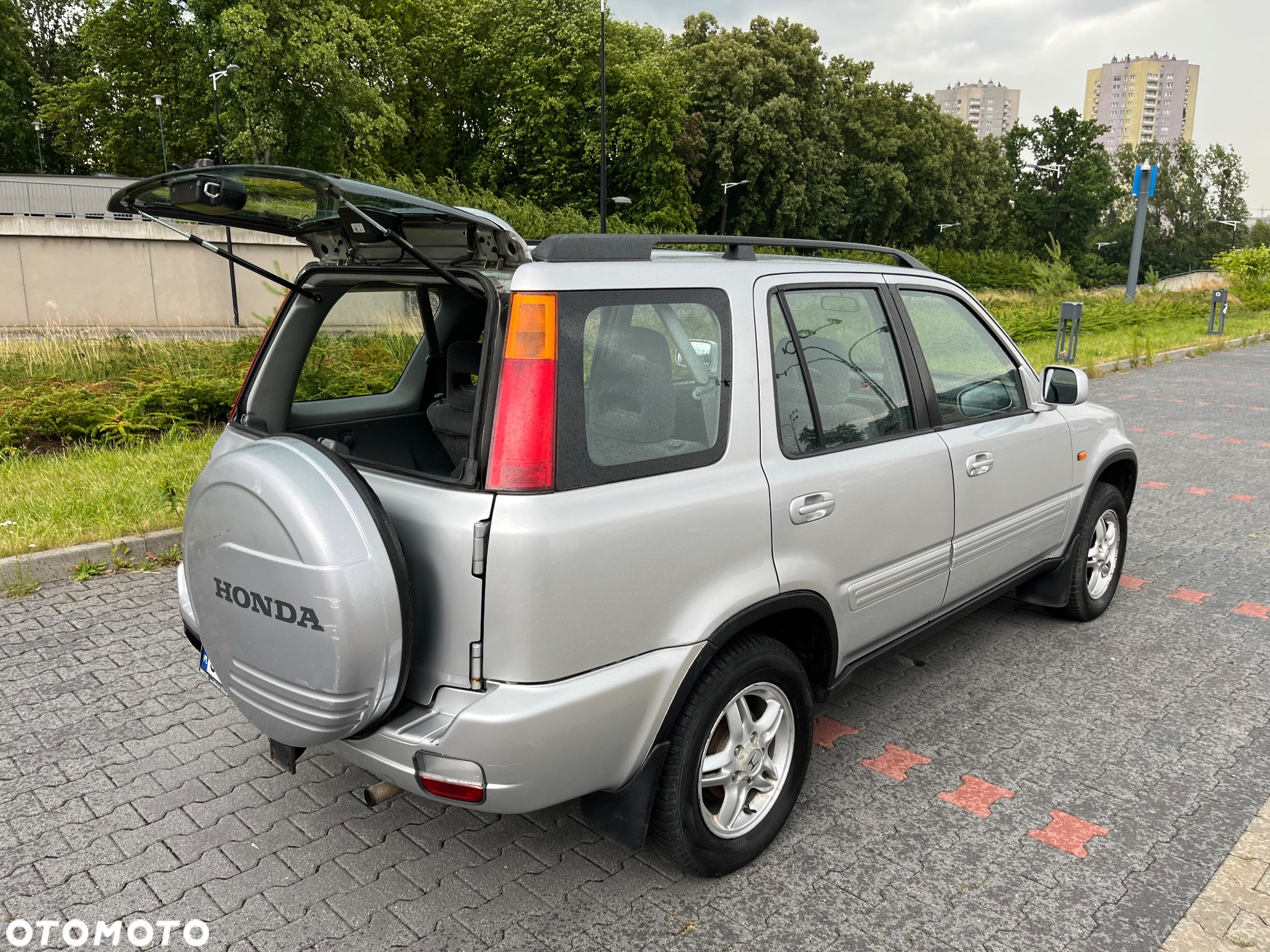 Honda CR-V 2.0 L 4WD - 31