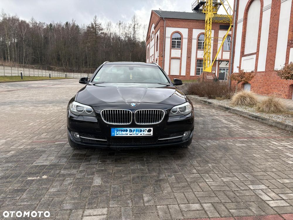 BMW Seria 5 520d Modern Line - 9