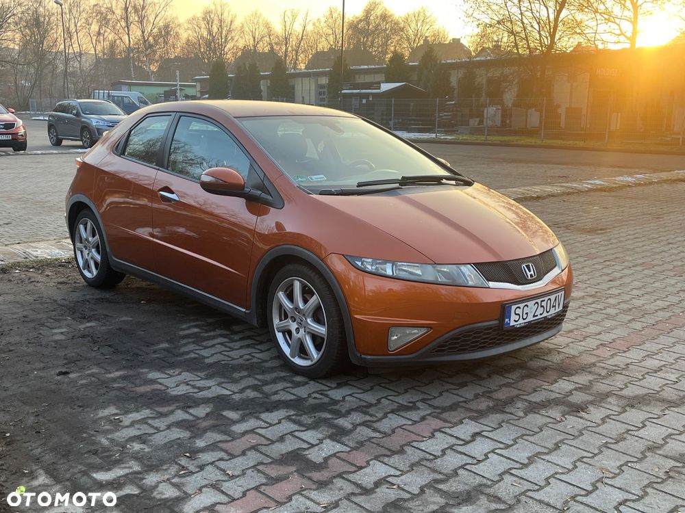 Honda Civic 1.8i-VTEC Sport - 2