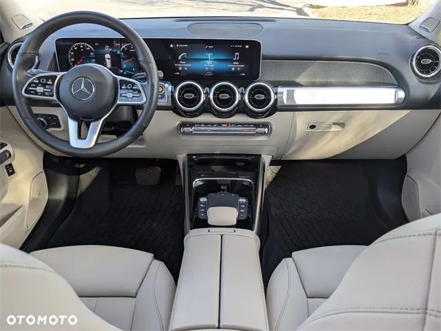 Mercedes-Benz GLB 250 8G-DCT Progressive - 4
