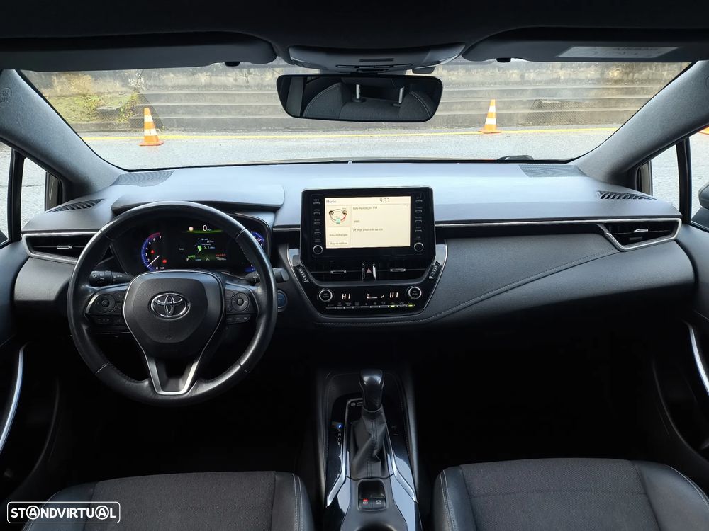 Toyota Corolla Touring Sports 1.8 Hybrid Comfort+P.Sport - 11