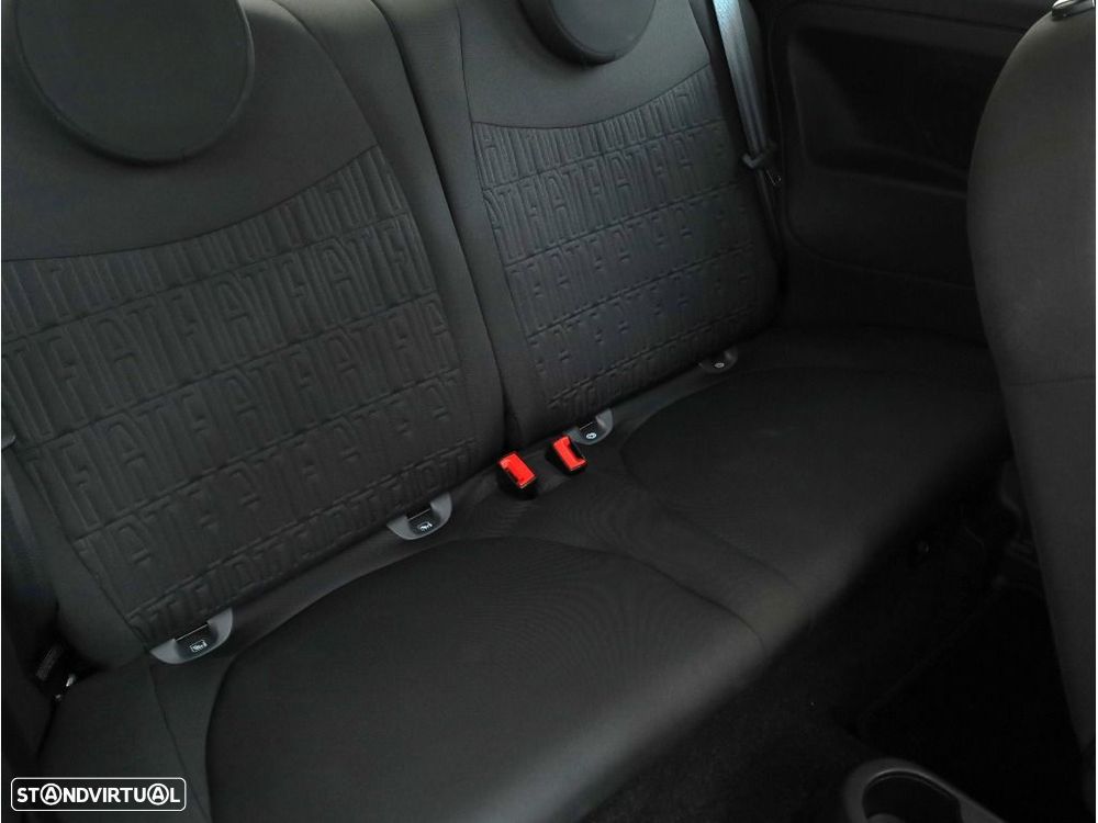 Fiat 500 1.0 Hybrid - 17
