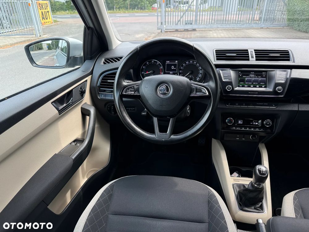 Skoda Fabia 1.2 TSI Drive - 34