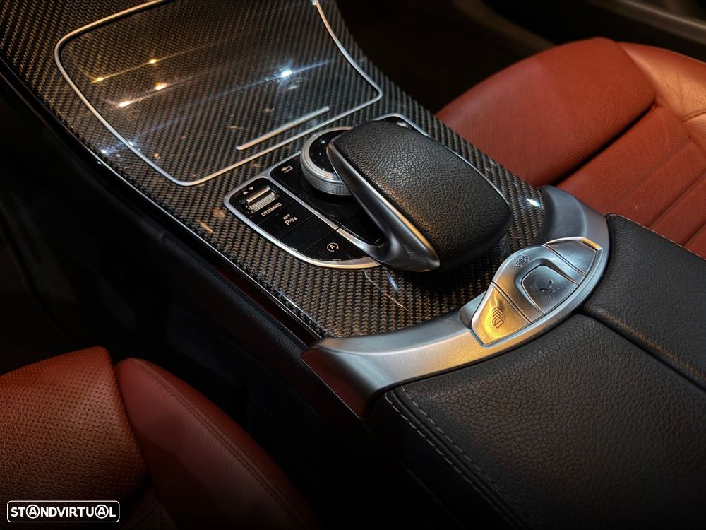 Mercedes-Benz C 250 d Cabrio 9G-TRONIC - 28