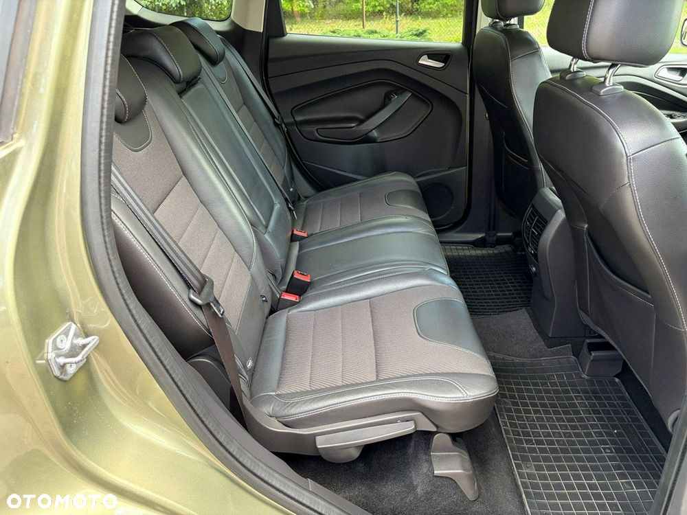 Ford Kuga - 18