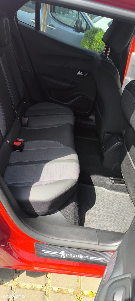 Peugeot 2008 PureTech 130 EAT8 Allure Pack - 18