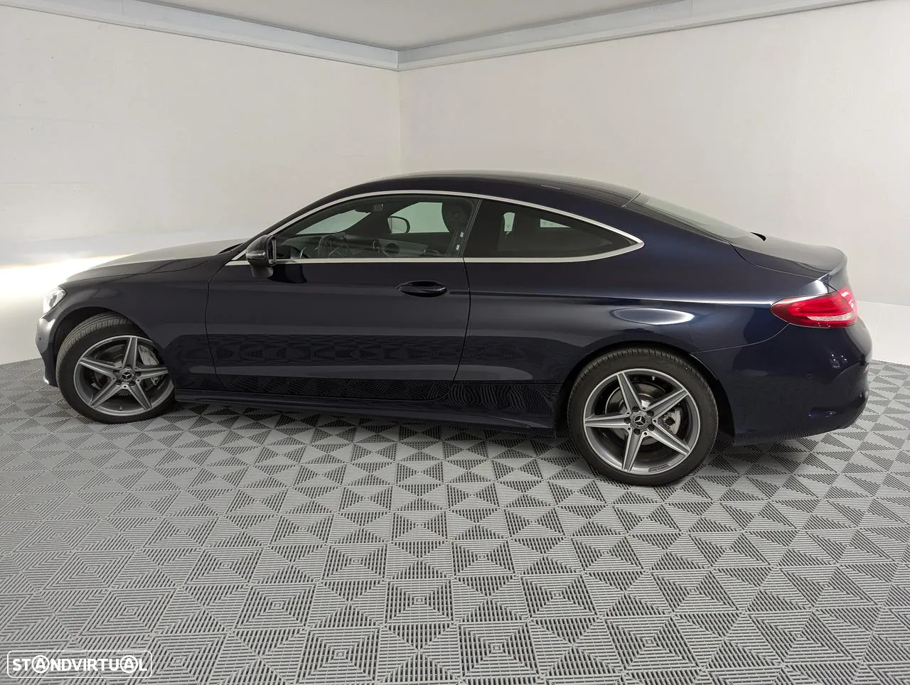 Mercedes-Benz C 220 d - 10