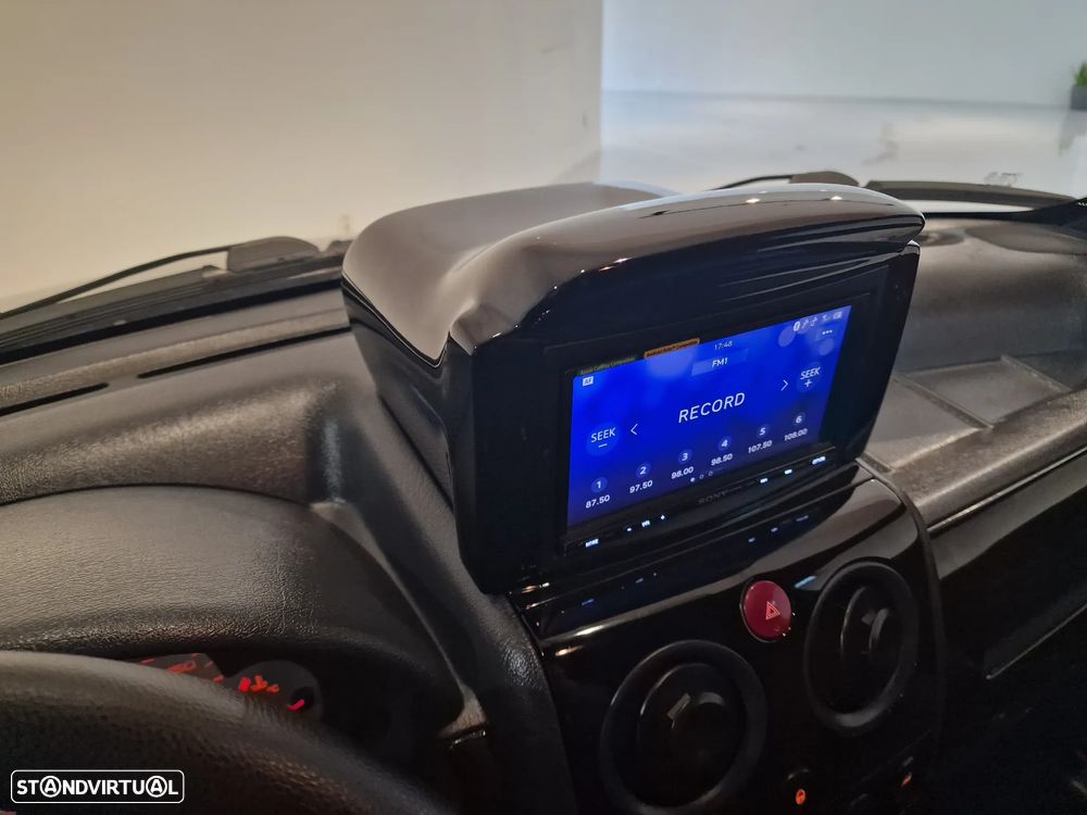 Peugeot Partner 1.9 d - LER ANUNCIO - 23