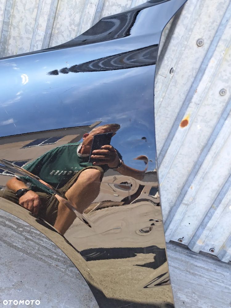 VOLVO XC60 II BŁOTNIK LEWY PRZÓD KOD LAKIERU 717 - 2