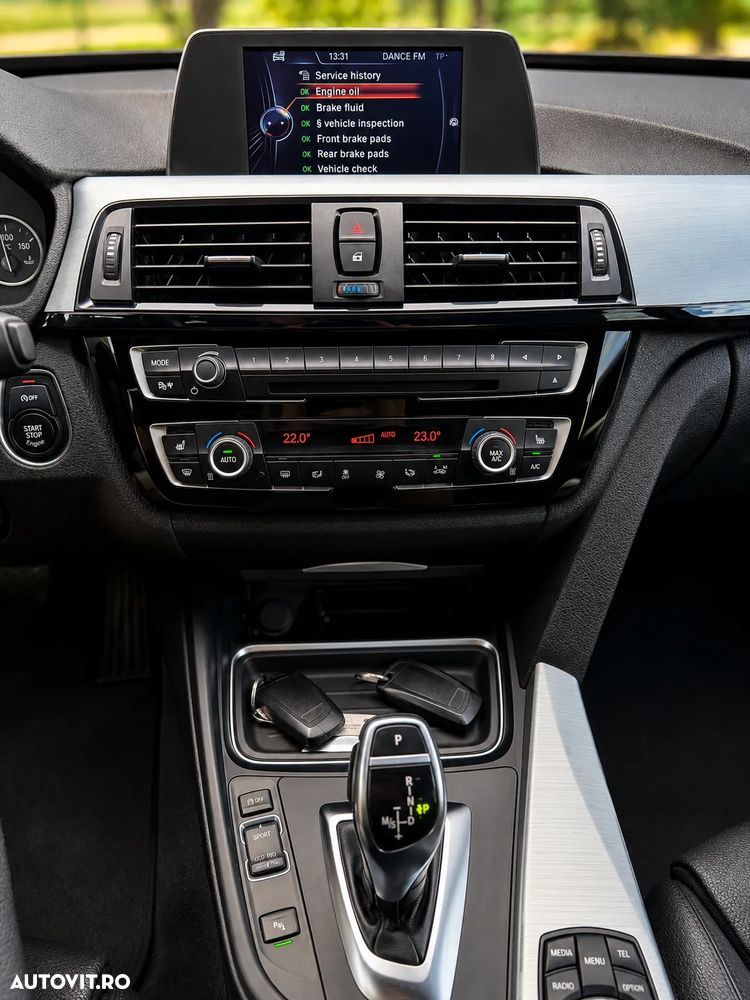 BMW Seria 3 - 16