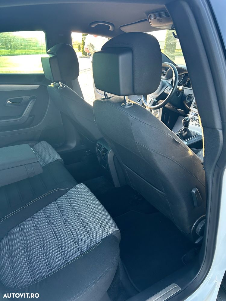 Volkswagen Passat CC 2.0 TDI BMT - 33