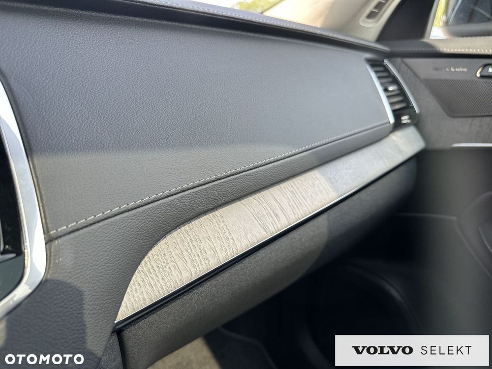 Volvo XC 90 - 34