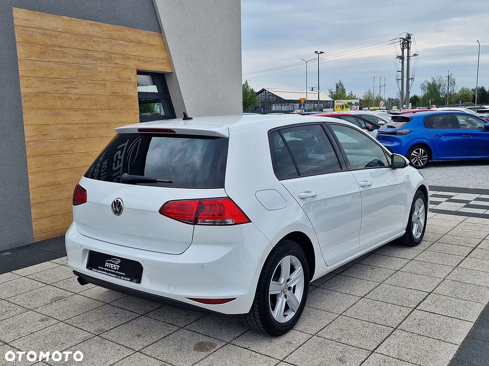 Volkswagen Golf 1.6 TDI BlueMotion Technology Comfortline - 5