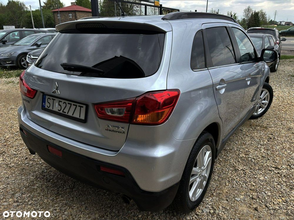 Mitsubishi ASX - 3