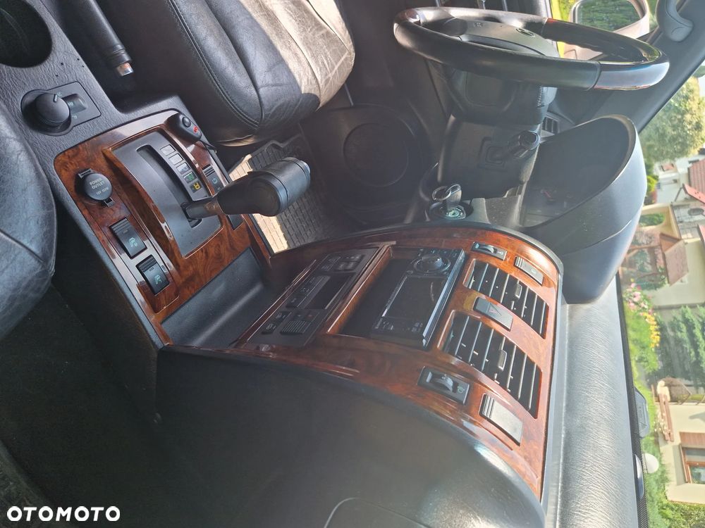 Hyundai Terracan - 12