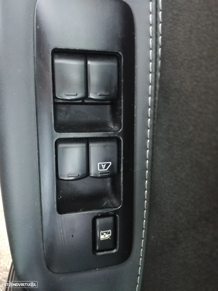 Nissan Qashqai 1.6 dCi Tekna Premium - 18