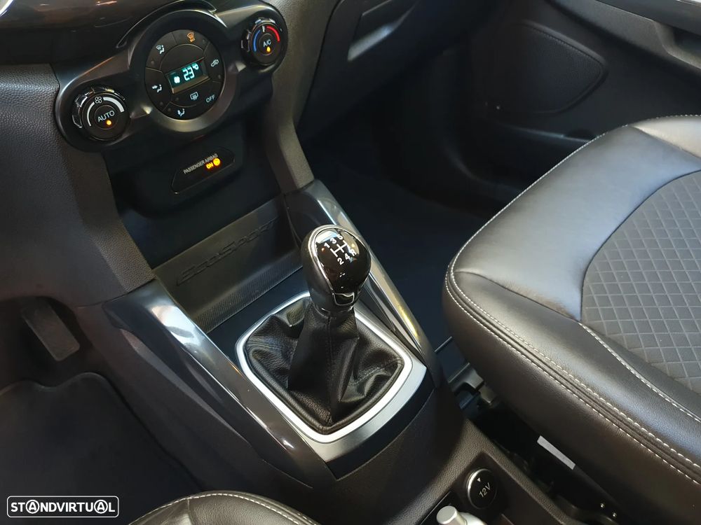 Ford EcoSport 1.0 EcoBoost Titanium - 11