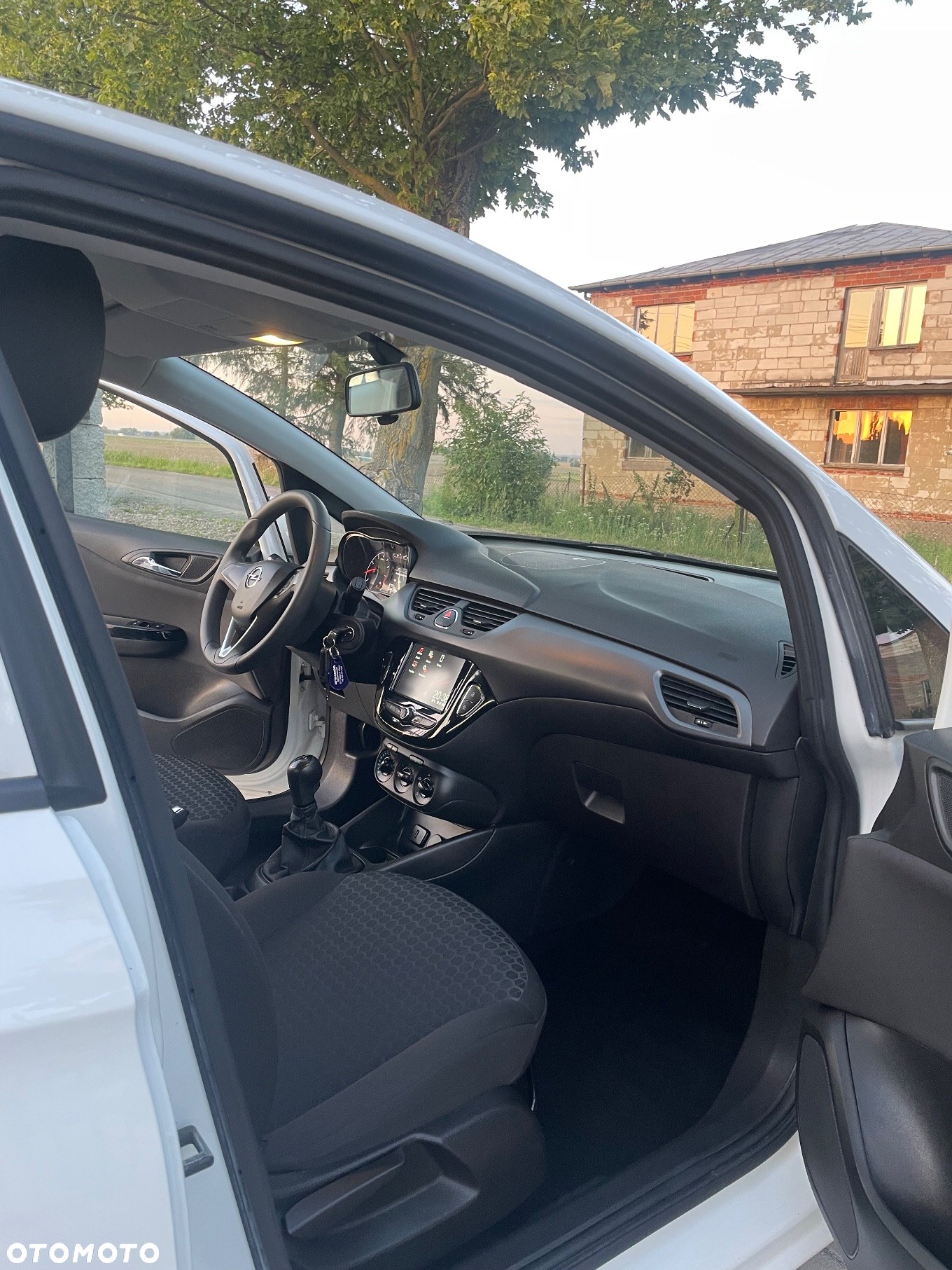 Opel Corsa 1.2 Cosmo - 10